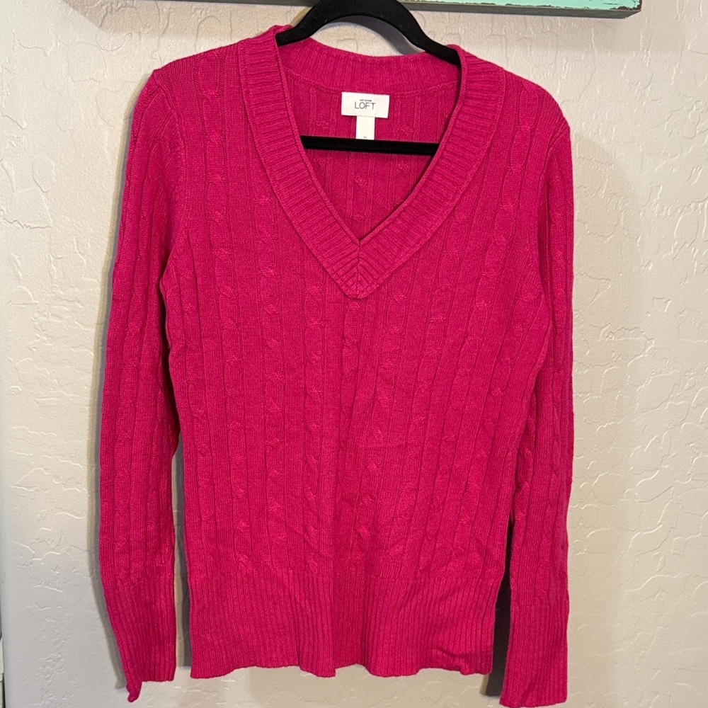 Ann Taylor LOFT Women's Vibrant Pink V-Neck Sweater